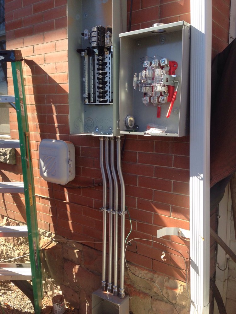 200-amp electrical service upgrade by B-Well Electric